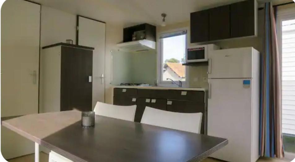 La Boissiere-de-Montaigu Mobilhome Proche Puy Dufou מראה חיצוני תמונה