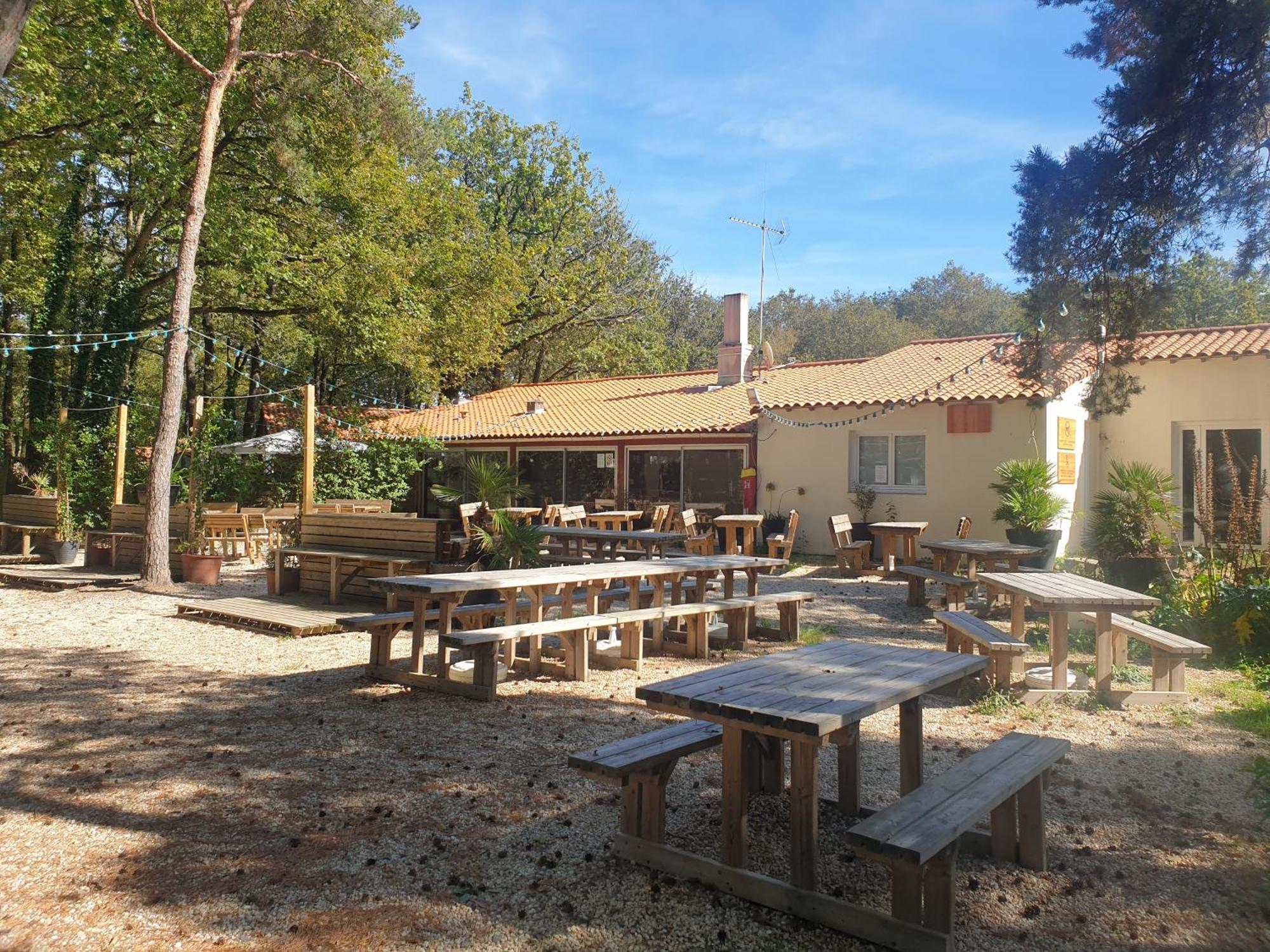 La Boissiere-de-Montaigu Mobilhome Proche Puy Dufou מראה חיצוני תמונה